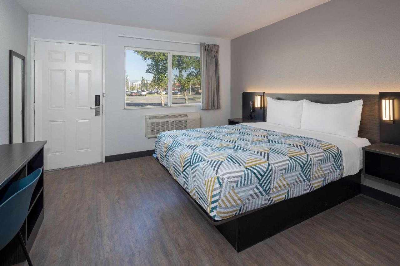 Motel 6-Fontana, CA Esterno foto