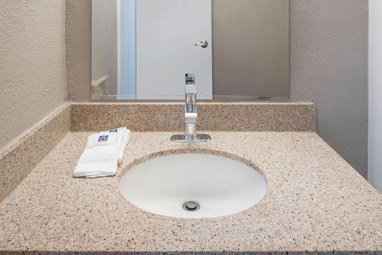 Motel 6-Fontana, CA Esterno foto