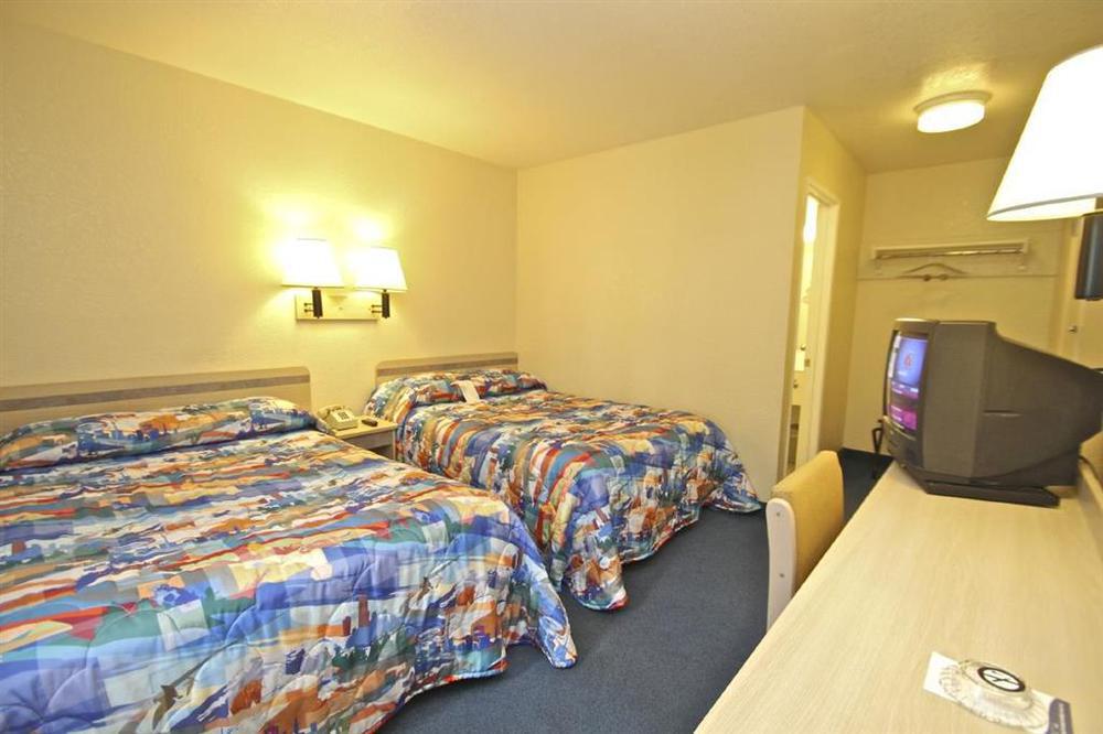 Motel 6-Fontana, CA Camera foto